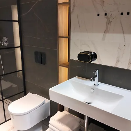 833 Npm - Jacuzzi W Ogrodzie Dla Naszych Gosci Gratis